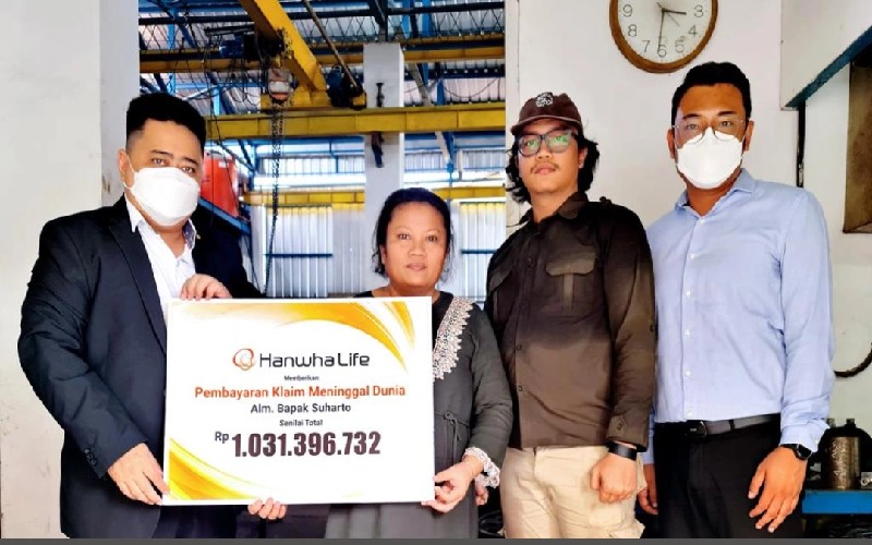 Hanwha Life Bayarkan Klaim Asuransi Rp1,03 Miliar di Semarang