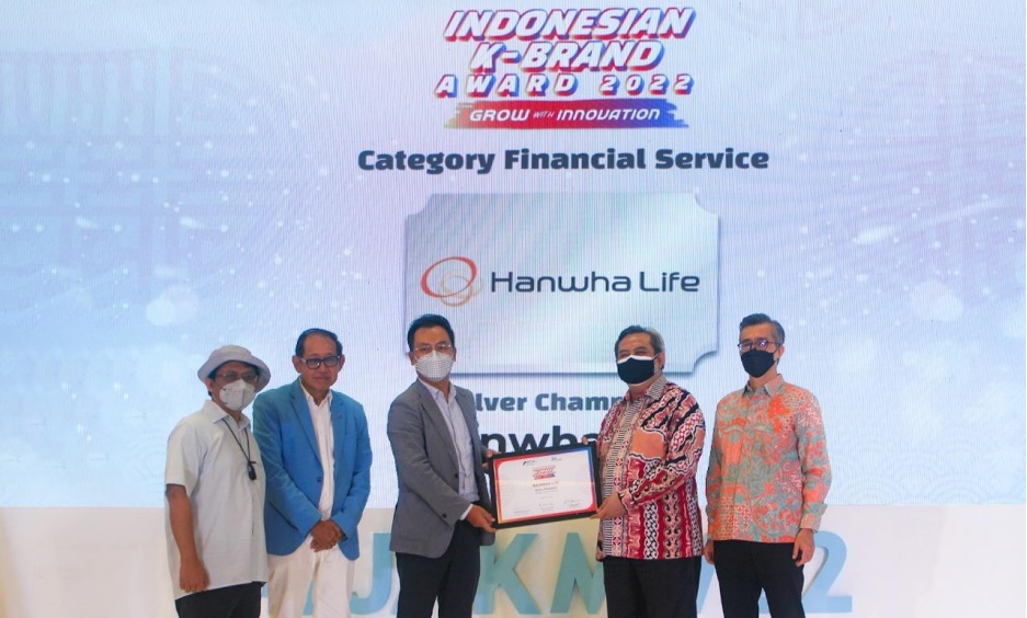 Hanwha Life Raih Indonesian K-Brand Award 2022